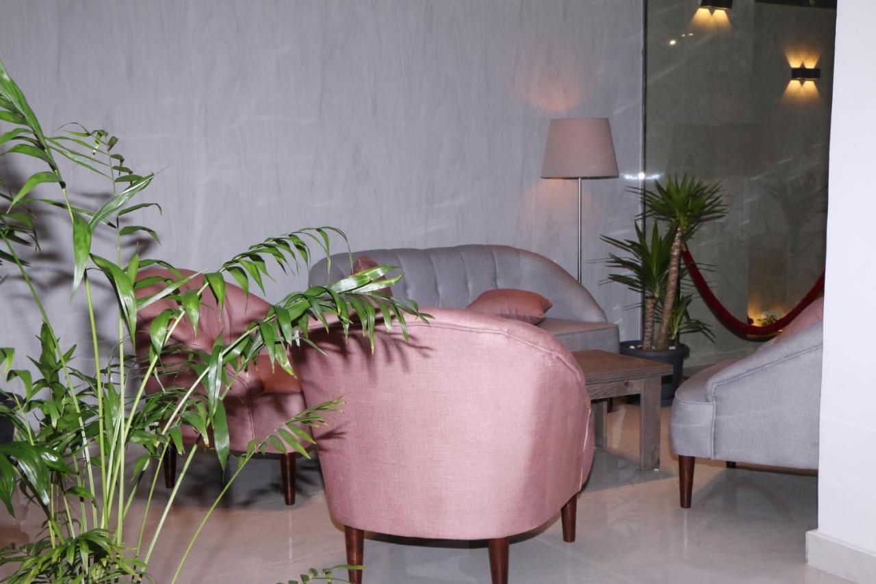 Mandaren Suites Ta'if Exterior foto